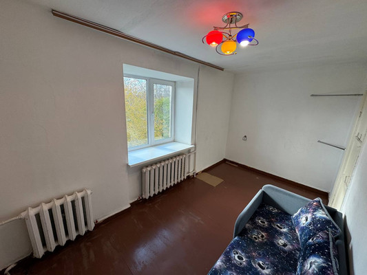 Продам трехкомнатную (3-комн.) квартиру, Васянина ул, 6, Комсомольск-на-Амуре г