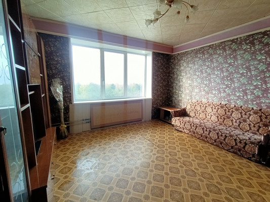 Продам трехкомнатную (3-комн.) квартиру, Октябрьской Революции ул, 1, Рошаль г