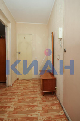 Продам однокомнатную (1-комн.) квартиру, Грунтовая ул, 28А, Красноярск г