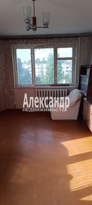 Продам трехкомнатную (3-комн.) квартиру, Гоголя ул, 28, Приозерск г