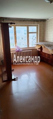 Продам трехкомнатную (3-комн.) квартиру, Гоголя ул, 28, Приозерск г