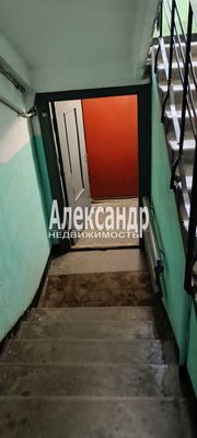 Продам трехкомнатную (3-комн.) квартиру, Гоголя ул, 28, Приозерск г