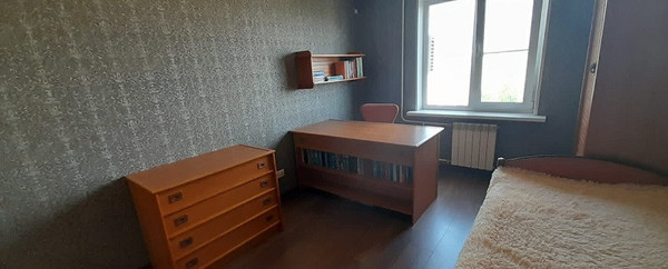 Продам трехкомнатную (3-комн.) квартиру, Чекистов пр-кт, 12, Краснодар г