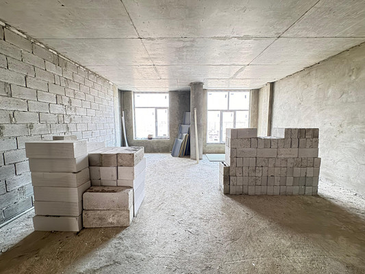 Продам многокомнатную квартиру, Атажукина ул, 2ка, Нальчик г