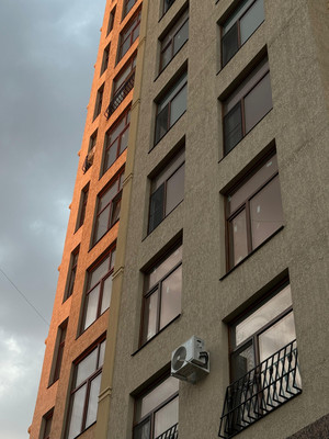 Продам многокомнатную квартиру, Атажукина ул, 2ка, Нальчик г