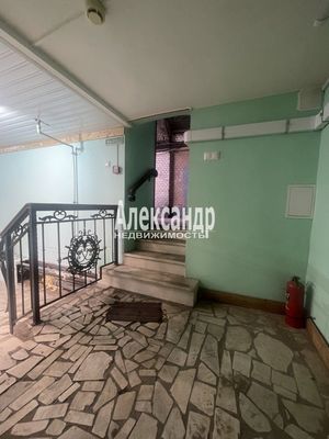 Сдам торговое помещение 70,5 м2, Кирочная ул, 40, Санкт-Петербург г