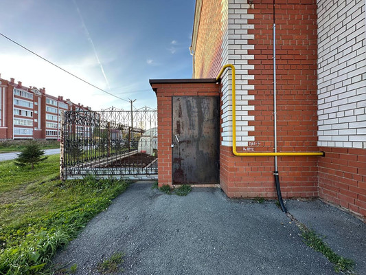 Продам коммерческое помещение 222,7 м2, Порфирьева ул, 5, Ишим г