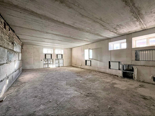 Продам коммерческое помещение 222,7 м2, Порфирьева ул, 5, Ишим г