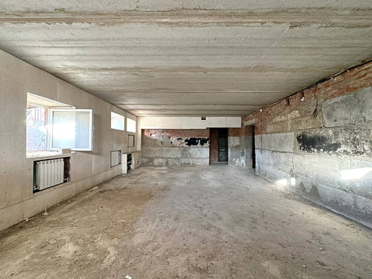 Продам коммерческое помещение 222,7 м2, Порфирьева ул, 5, Ишим г