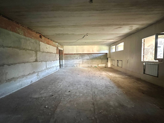 Продам коммерческое помещение 222,7 м2, Порфирьева ул, 5, Ишим г