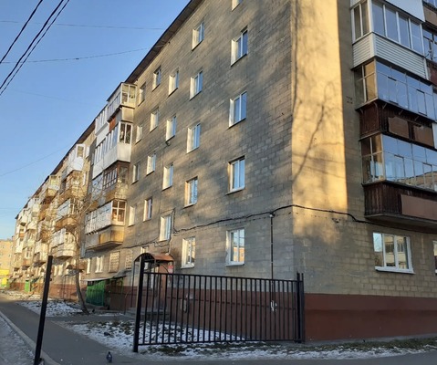 Продам двухкомнатную (2-комн.) квартиру, Пархоменко ул, 137, Нижний Тагил г