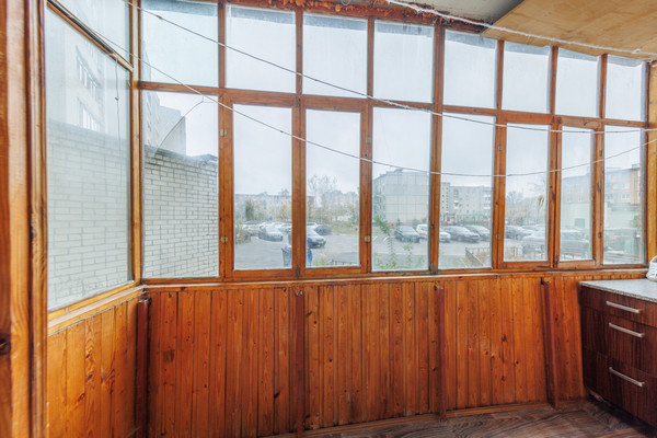 Продам трехкомнатную (3-комн.) квартиру, Металлистов ул, 20, Брянск г