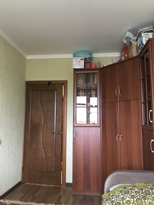 Продам трехкомнатную (3-комн.) квартиру, Кировоградская ул, 10к2, Москва г