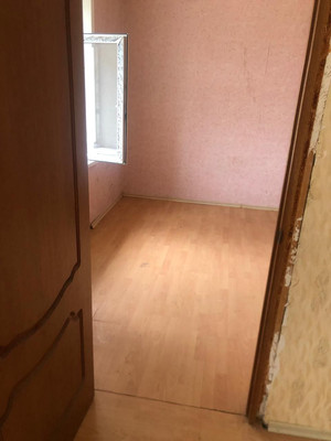 Продам 2-комн. в 4-комн. квартире, Октябрьской Революции ул, 6, Рошаль г