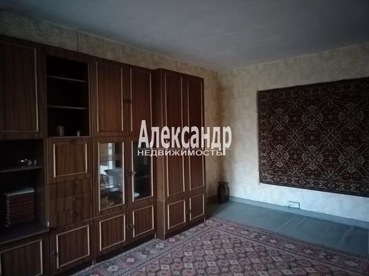 Продам однокомнатную (1-комн.) квартиру, Ленинский пр-кт, д. 92 корп. 3, Санкт-Петербург г
