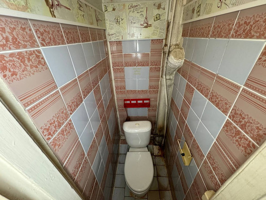 Продам двухкомнатную (2-комн.) квартиру, Центральная ул, 8к2, Комсомольск-на-Амуре г