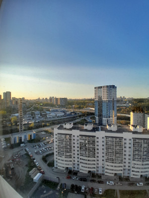 Продам трехкомнатную (3-комн.) квартиру, Водоемная ул, 80/2, Екатеринбург г