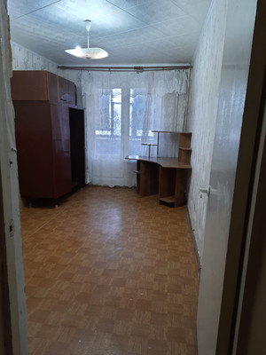 Продам трехкомнатную (3-комн.) квартиру, Энтузиастов ул, 52, Волгодонск г