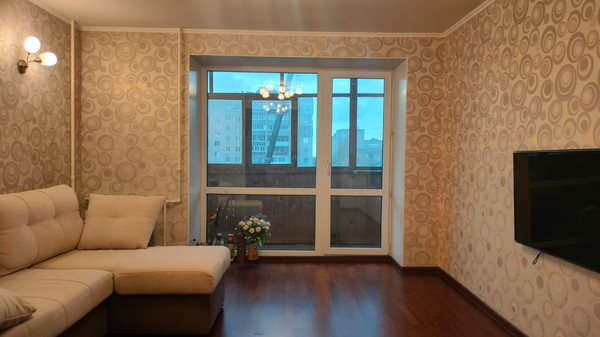 Продам трехкомнатную (3-комн.) квартиру, Трудовая ул, 24/38, Рязань г