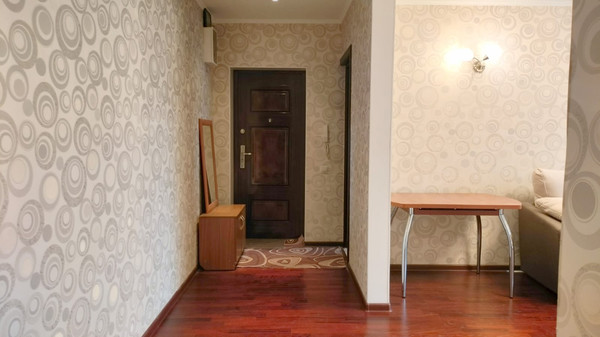 Продам трехкомнатную (3-комн.) квартиру, Трудовая ул, 24/38, Рязань г