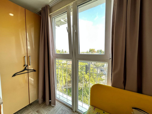 Продам однокомнатную (1-комн.) квартиру, Танкистов пер, 18, Феодосия г
