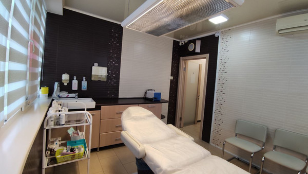 Продам салон красоты 91,4 м2, Училищная ул, 22, Симферополь г