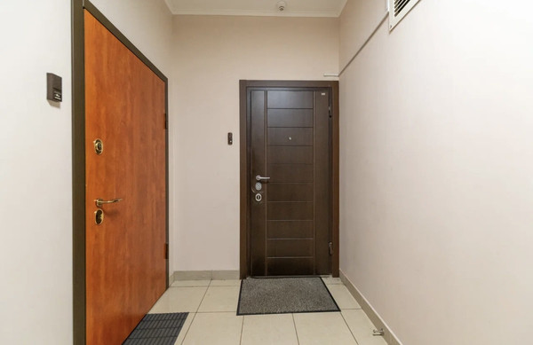 Продам трехкомнатную (3-комн.) квартиру, Удальцова ул, 85ака, Москва г