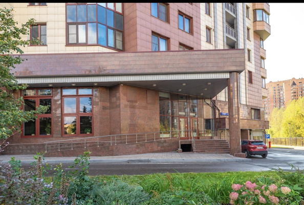 Продам трехкомнатную (3-комн.) квартиру, Удальцова ул, 85ака, Москва г