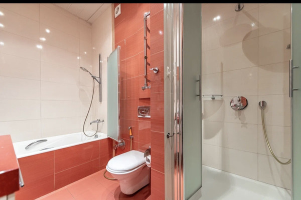 Продам трехкомнатную (3-комн.) квартиру, Удальцова ул, 85ака, Москва г