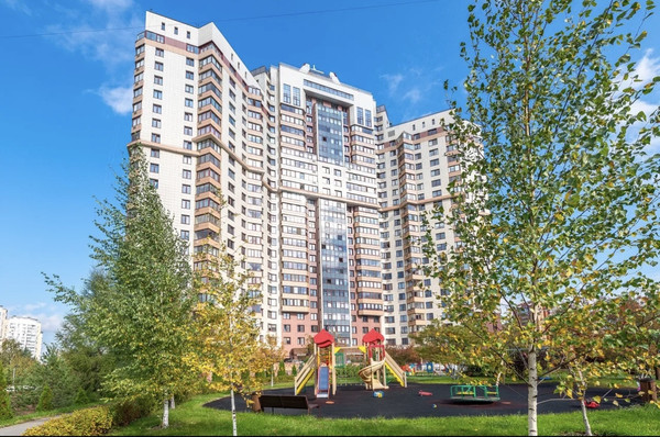 Продам трехкомнатную (3-комн.) квартиру, Удальцова ул, 85ака, Москва г