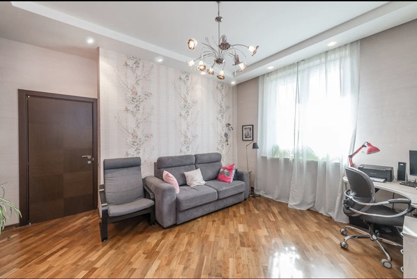 Продам трехкомнатную (3-комн.) квартиру, Удальцова ул, 85ака, Москва г