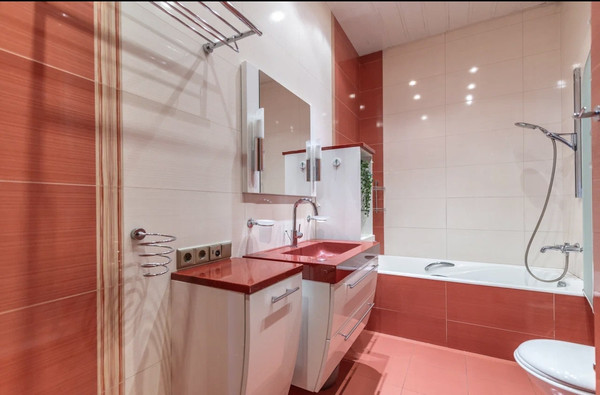 Продам трехкомнатную (3-комн.) квартиру, Удальцова ул, 85ака, Москва г