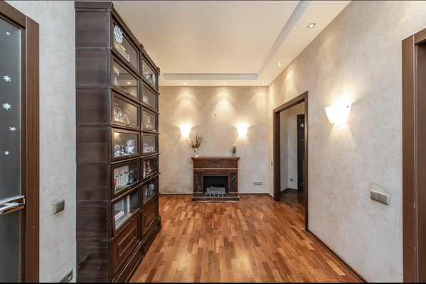 Продам трехкомнатную (3-комн.) квартиру, Удальцова ул, 85ака, Москва г