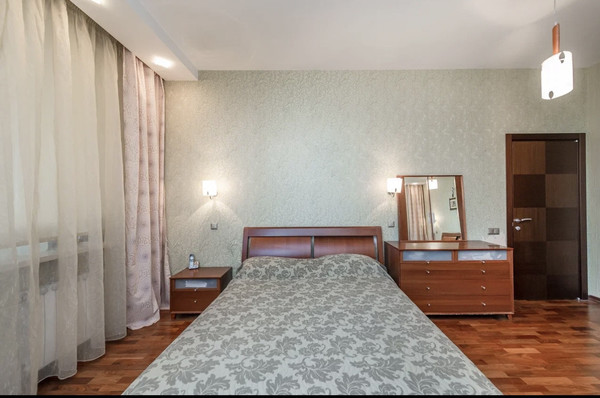 Продам трехкомнатную (3-комн.) квартиру, Удальцова ул, 85ака, Москва г