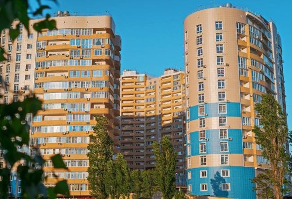 Продам трехкомнатную (3-комн.) квартиру, им. Вишняковой ул, 1к23к1, Краснодар г