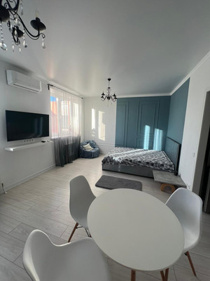 Продам однокомнатную (1-комн.) квартиру, Лиссабонская ул, 109к26, Краснодар г