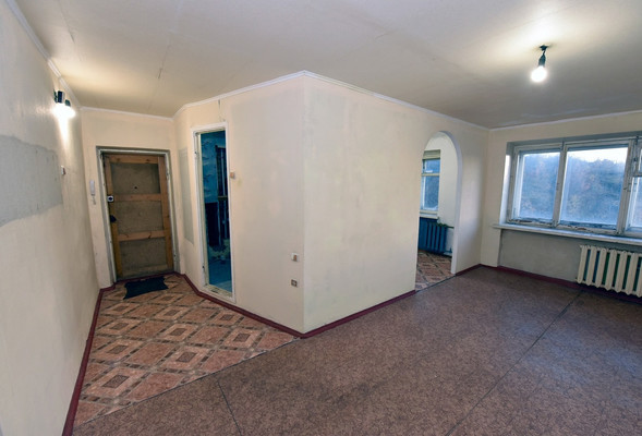 Продам двухкомнатную (2-комн.) квартиру, Халтурина ул, 1, Мурманск г