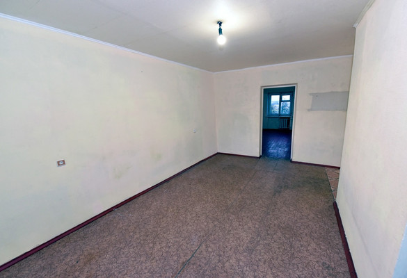 Продам двухкомнатную (2-комн.) квартиру, Халтурина ул, 1, Мурманск г