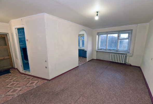 Продам двухкомнатную (2-комн.) квартиру, Халтурина ул, 1, Мурманск г