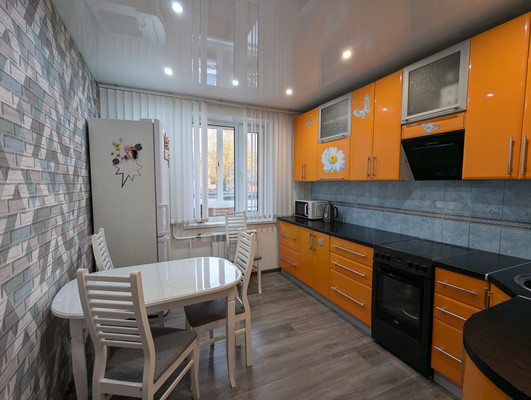 Продам многокомнатную квартиру, Антикайнена ул, 25, Костомукша г