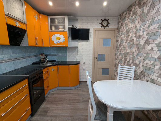 Продам многокомнатную квартиру, Антикайнена ул, 25, Костомукша г