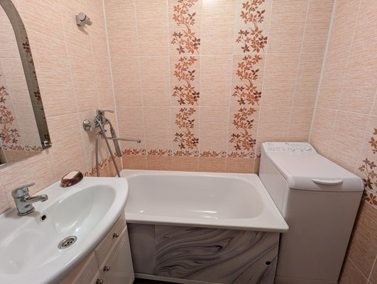 Продам многокомнатную квартиру, Антикайнена ул, 25, Костомукша г