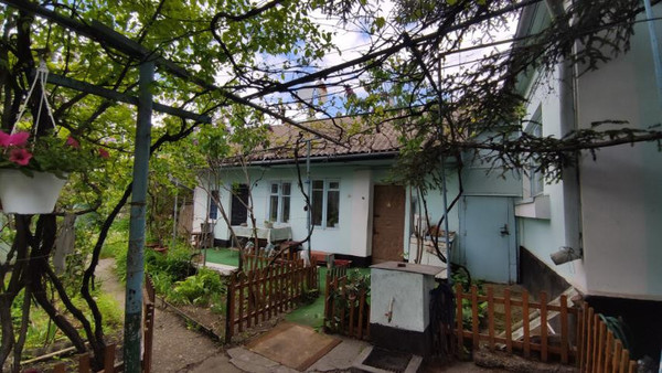 Продам дом, Севастопольская ул, 87, Симферополь г, 0 км от города