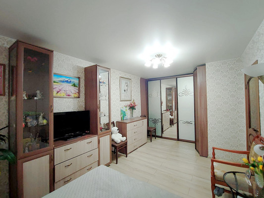Продам однокомнатную (1-комн.) квартиру, Ольминского ул, 16А, Санкт-Петербург г