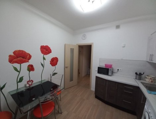 Продам однокомнатную (1-комн.) квартиру, Лесная ул, 26, Боброво рп