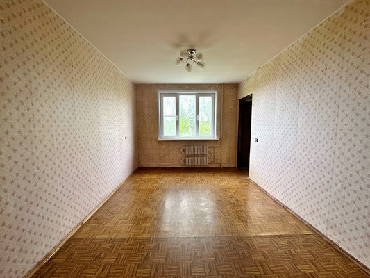 Продам трехкомнатную (3-комн.) квартиру, 14, Квартал Внуковский тер