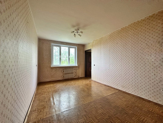 Продам трехкомнатную (3-комн.) квартиру, 14, Квартал Внуковский тер