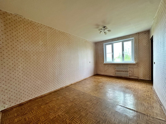 Продам трехкомнатную (3-комн.) квартиру, 14, Квартал Внуковский тер
