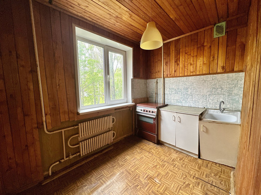 Продам трехкомнатную (3-комн.) квартиру, 14, Квартал Внуковский тер
