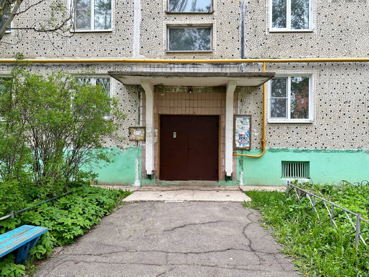 Продам трехкомнатную (3-комн.) квартиру, 14, Квартал Внуковский тер